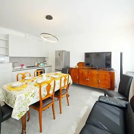 Dolcevita N 515 Redentore Apartment